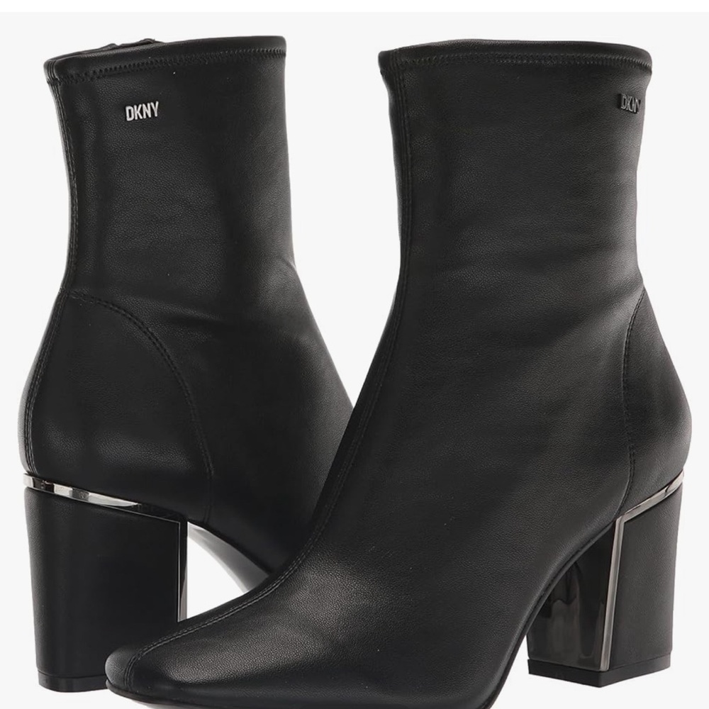 Nwob. DKNY boots. Napa classic booties